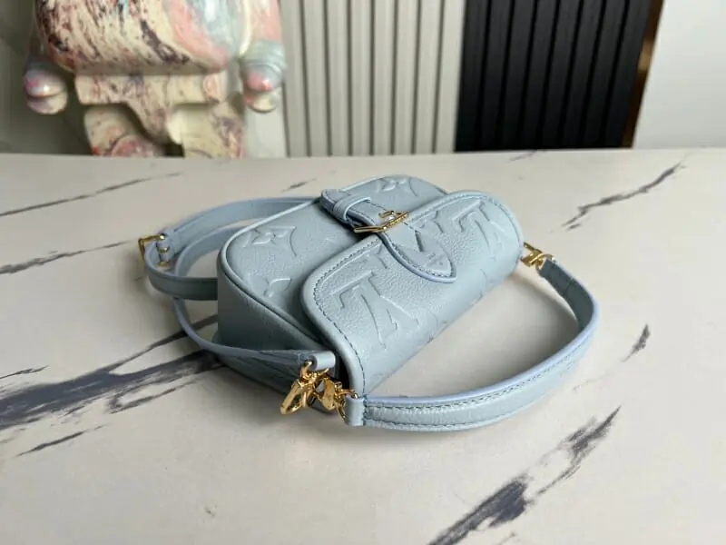 louis vuitton aaa qualite mini sac a main pour femme s_1211a244